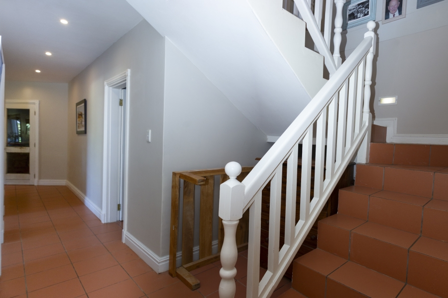 5 Bedroom Property for Sale in Kleinemonde Eastern Cape